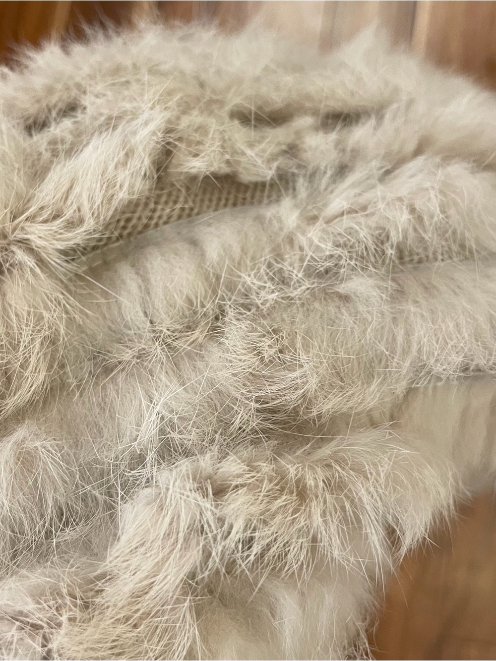 Metric Knits Fur Collection Women’s Rabbit Fur Vest Size XS. - Picture 8 of 13